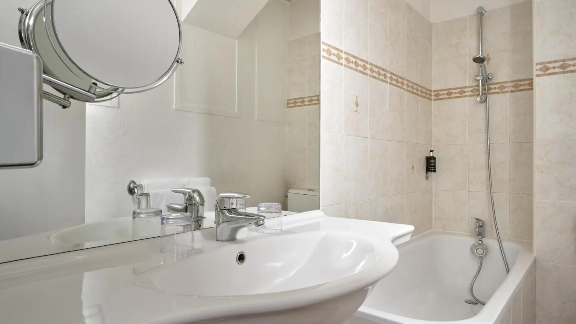 Abaca Messidor By Happyculture Hotel Paris